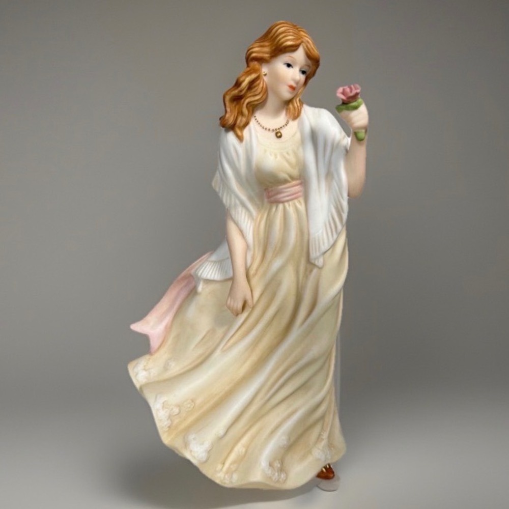 Home Interiors Savannah Porcelain Figurine Woman with Rose 2003 Shabby Chic VTG